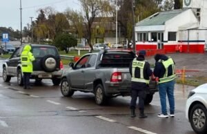 Operativos de seguridad: la policía de Río Negro montó un despliegue de Toxicomanía en los principales accesos provinciales