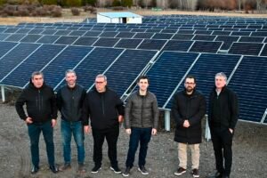 Chubut inauguró su primer parque solar cooperativo y abastecerá con energía limpia a 230 hogares