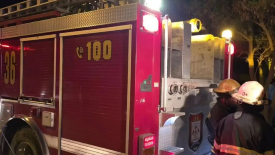 Murió un hombre de 49 años durante el incendio de una vivienda en Centenario
