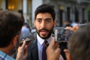 Facundo Moyano aseguró que su novia tuvo un paro cardíaco y negó consumir drogas: “No soy adicto”