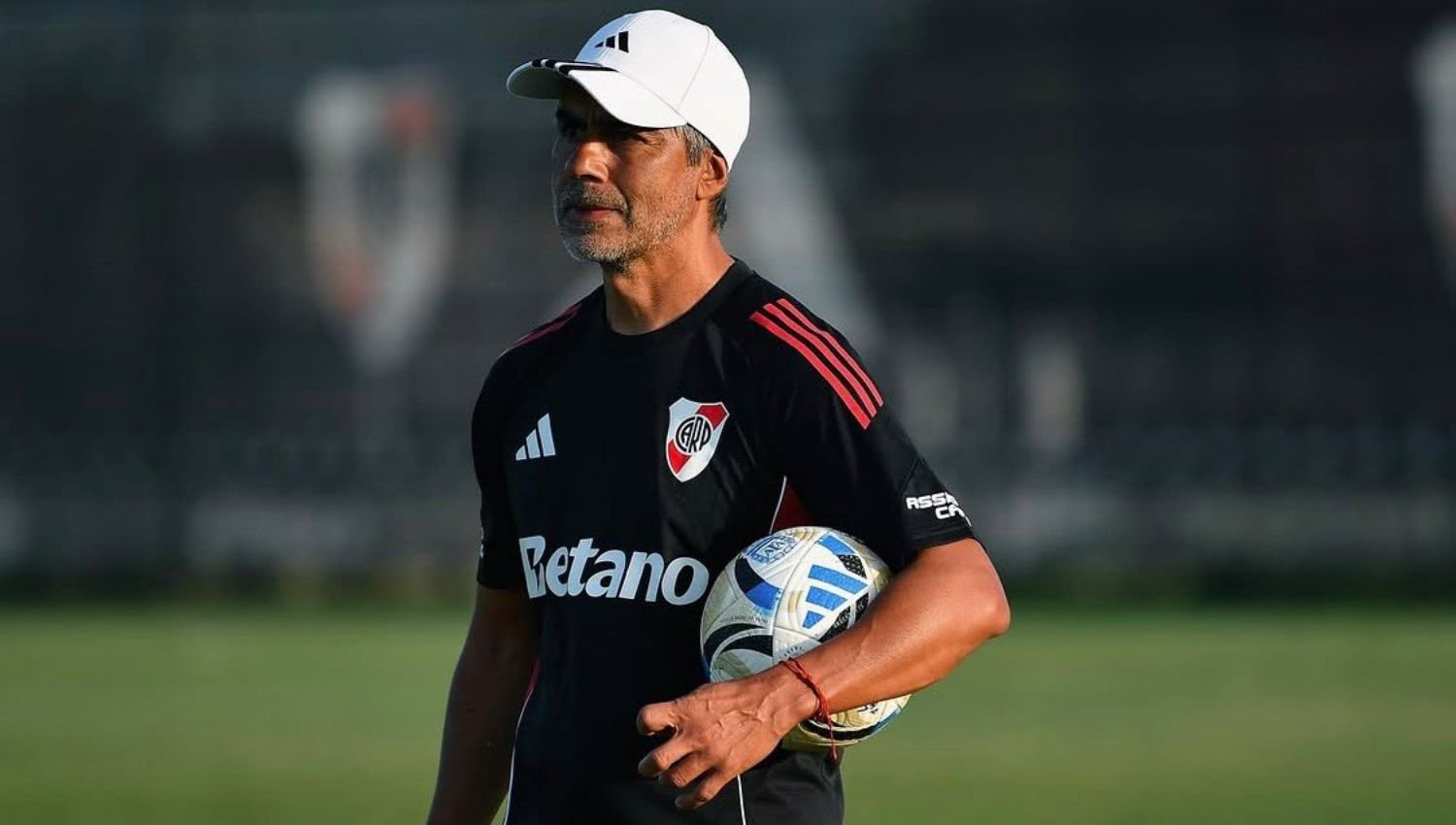 River define al sucesor de Coudet: quiénes son los tres candidatos principales que evalúa la dirigencia River define al sucesor de Coudet: quiénes son los tres candidatos principales que evalúa la dirigencia