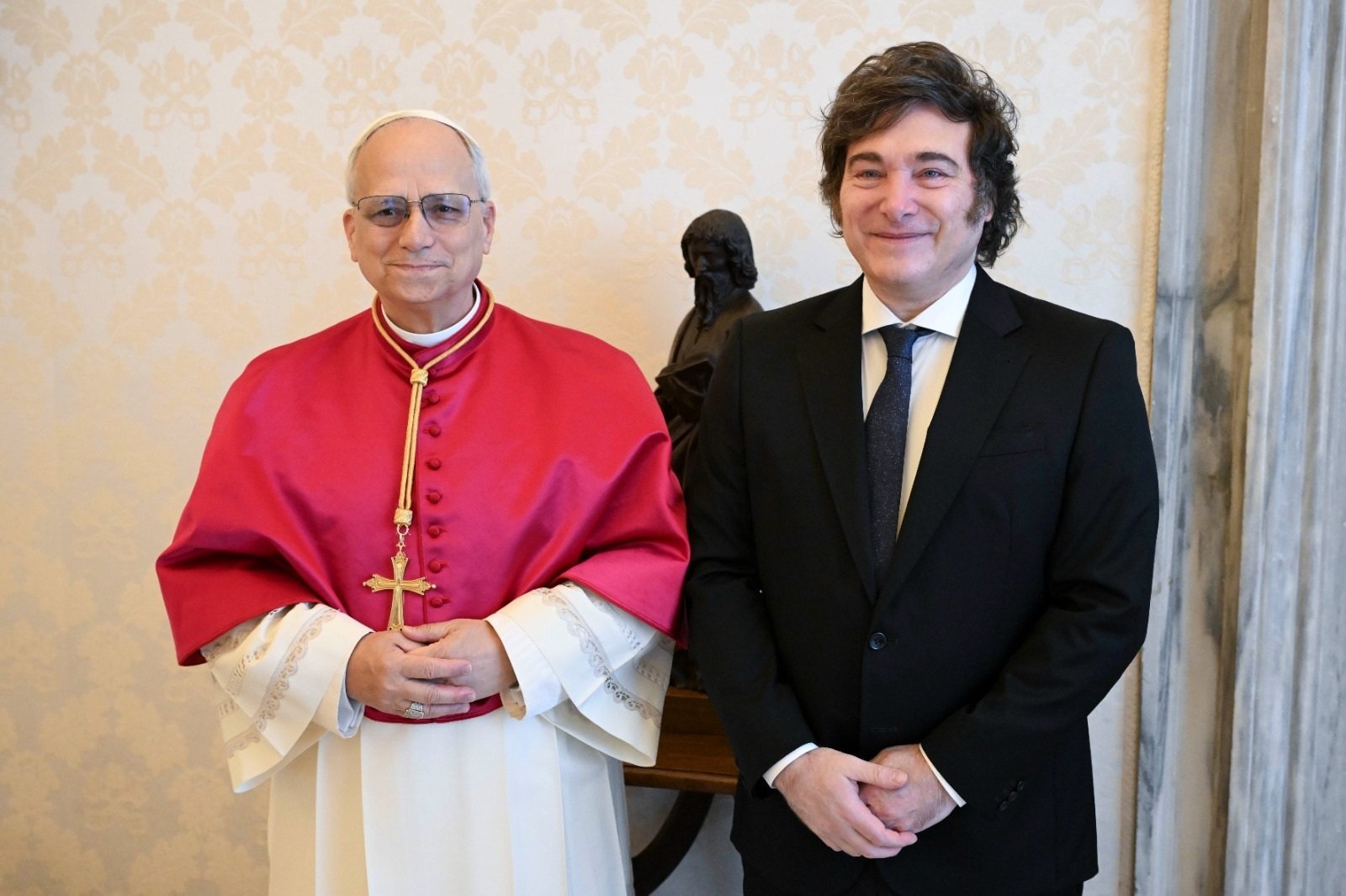 El Gobierno confirmó que el papa León XIV se reunirá con Javier Milei durante su visita a la Argentina El Gobierno confirmó que el papa León XIV se reunirá con Javier Milei durante su visita a la Argentina