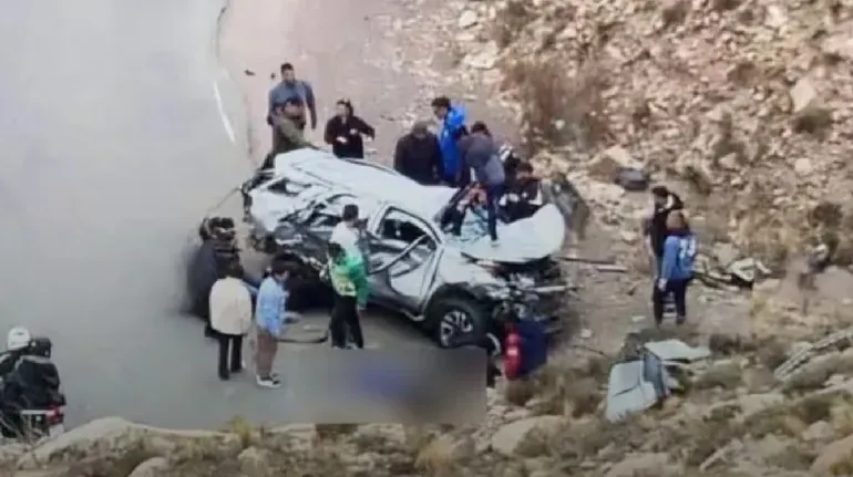 Tragedia en Jujuy: una mujer murió y una joven sufrió muerte cerebral tras caer por un barranco