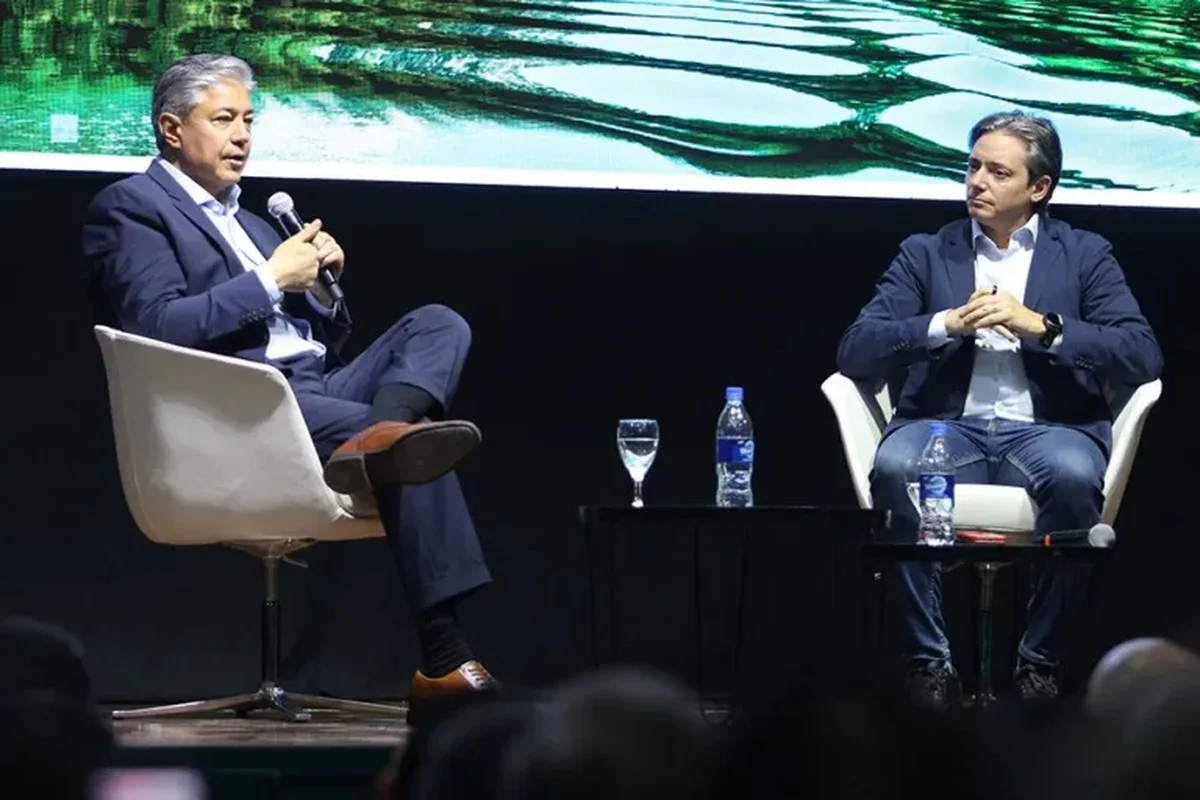 Houston, la CAF y el bolsillo: las tres patas de una misma semana Houston, la CAF y el bolsillo: las tres patas de una misma semana