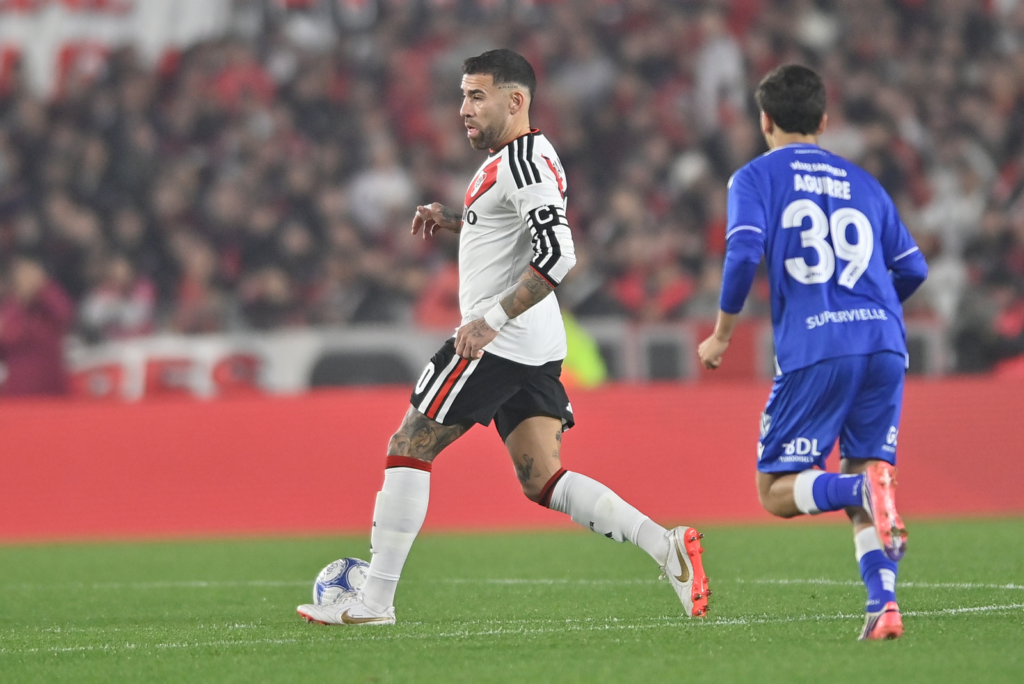 River ganaba 2-0, se durmió y Vélez se lo empató en el Monumental