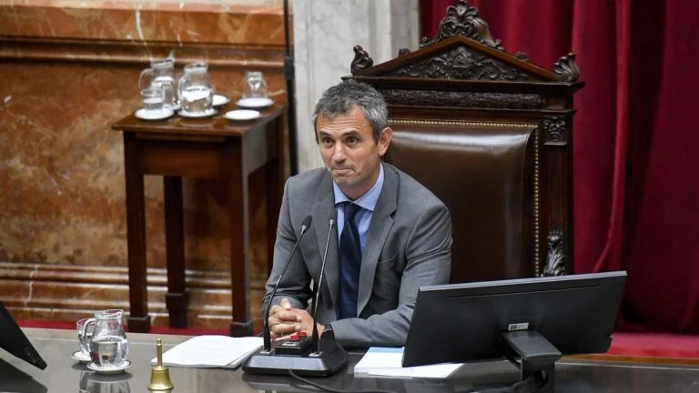 Denunciaron penalmente a Javier Milei por su discurso frente a alumnos del colegio ORT