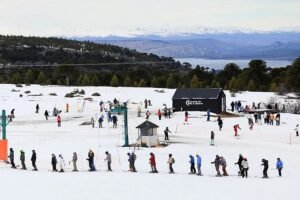Finde XL en Neuquén: Turismo destacó el impacto económico y ratificó al sector como el segundo motor provincial