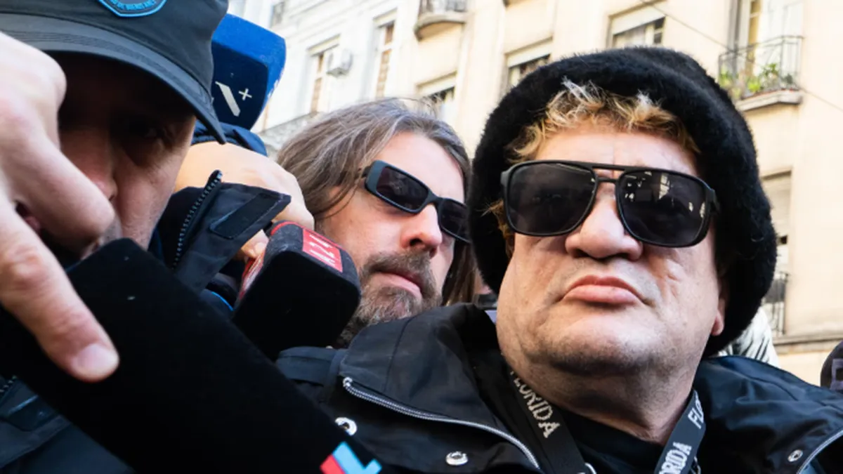 Juicio a “Pity” Álvarez: declara el amigo de Cristian Díaz que intentó frenar la pelea antes del crimen Juicio a “Pity” Álvarez: declara el amigo de Cristian Díaz que intentó frenar la pelea antes del crimen