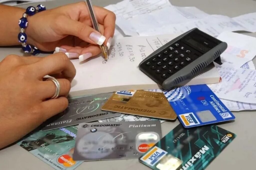 Morosidad en alza: los deudores “irrecuperables” crecieron 60% y ya son 3,4 millones, según un informe