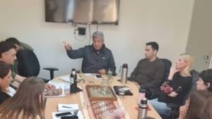 Estabilidad laboral: pase a planta permanente de estatales neuquinos, a qué sector beneficia y cuántos son