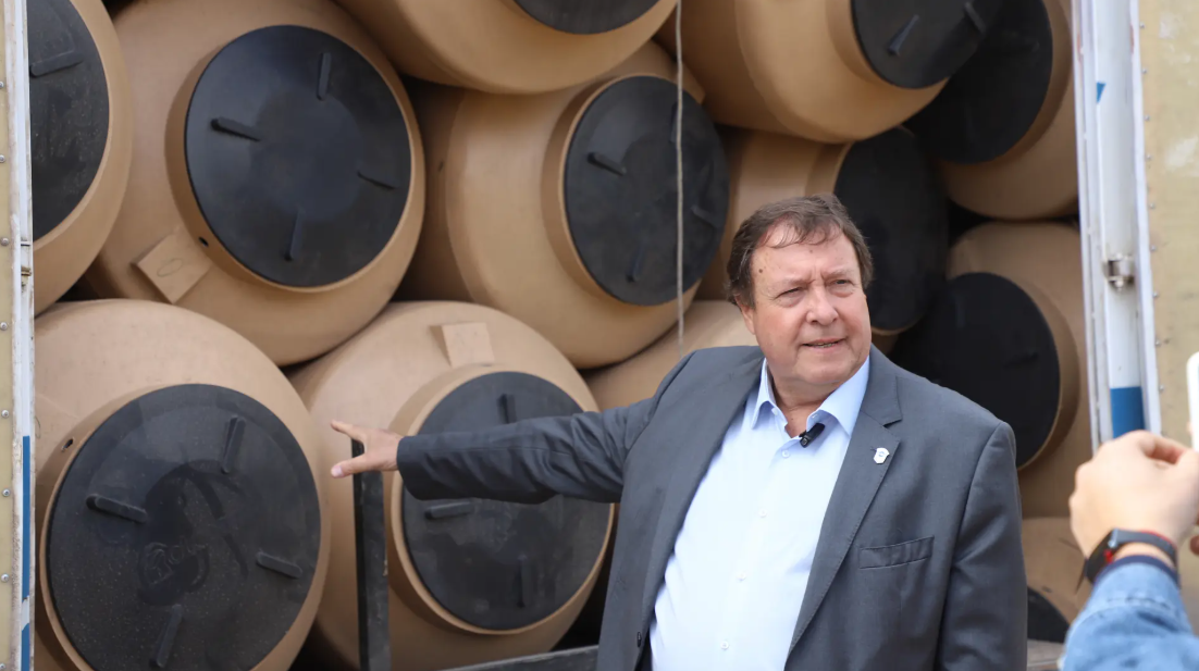 Emergencia hídrica: Río Negro distribuirá 500 tanques de agua en las comisiones de fomento