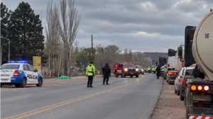Tragedia en Añelo: murió un hombre tras ser atropellado en la Ruta 17 y el conductor quedó detenido