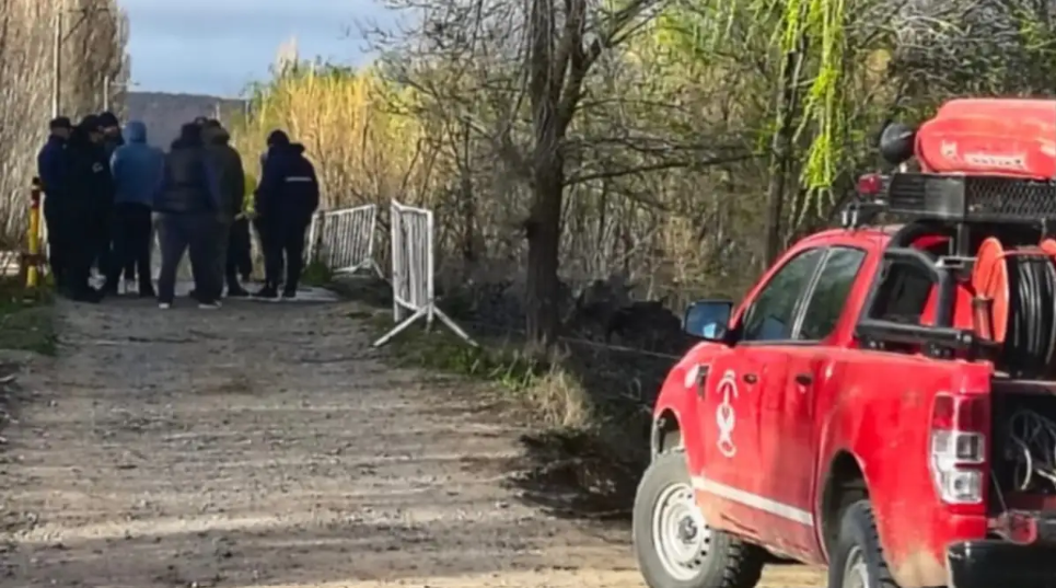 Realizarán la autopsia a Gian y buscan determinar cómo terminó el auto en el canal Realizarán la autopsia a Gian y buscan determinar cómo terminó el auto en el canal