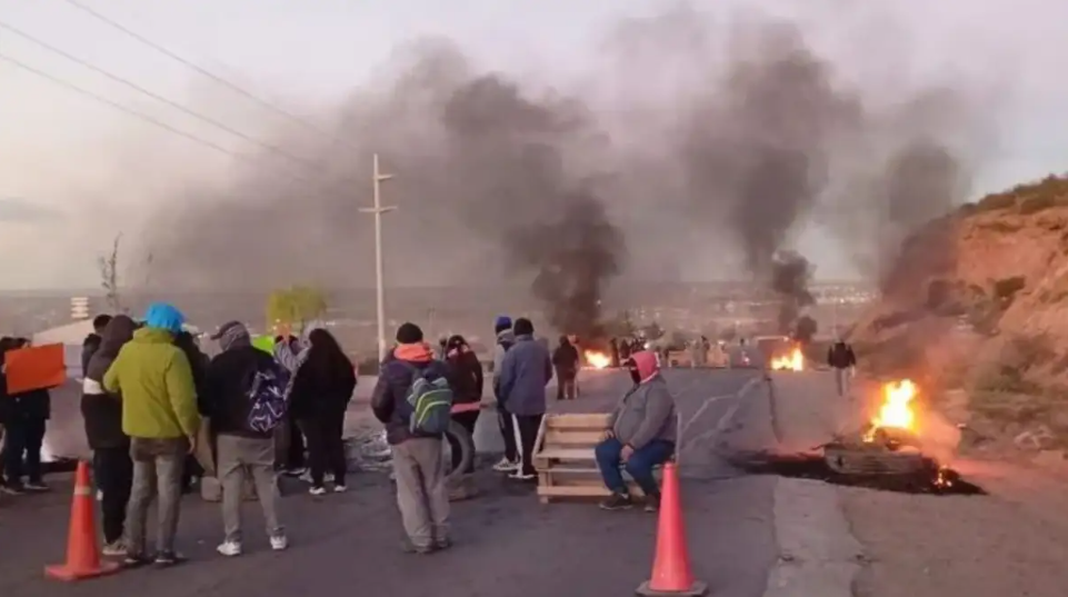 Se levantó el corte en Bajada de Maida tras un acuerdo con el comedor Rinconcito Solidario