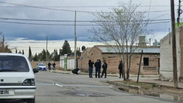 Violento ataque en Cutral Co: un hombre murió apuñalado y hay una persona detenida