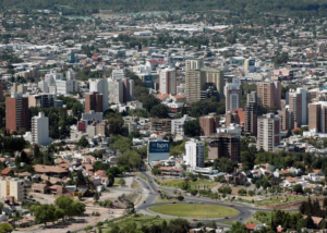 Viernes con viento del suroeste y hasta 23°C en Neuquén: cómo estará el tiempo 