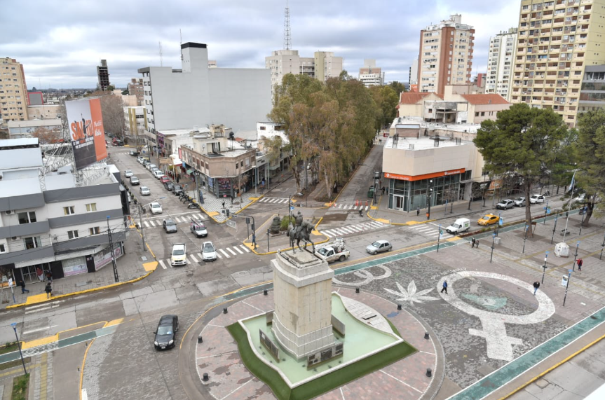 Cómo estará el tiempo este sábado en Neuquén: nublado, viento y posibles lluvias 