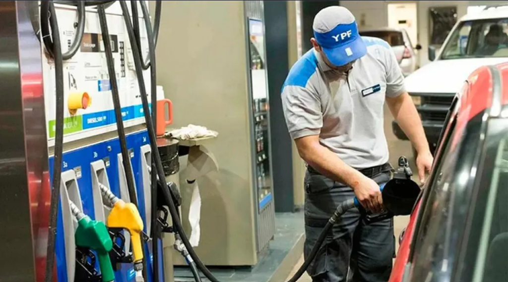 YPF aumenta los combustibles desde este sábado: cuánto subirán las naftas en Neuquén