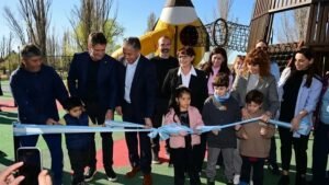 Espacios verdes para la ciudad: Neuquén inauguró el Parque Benteveo y anunció 34 nuevos paseos recreativos