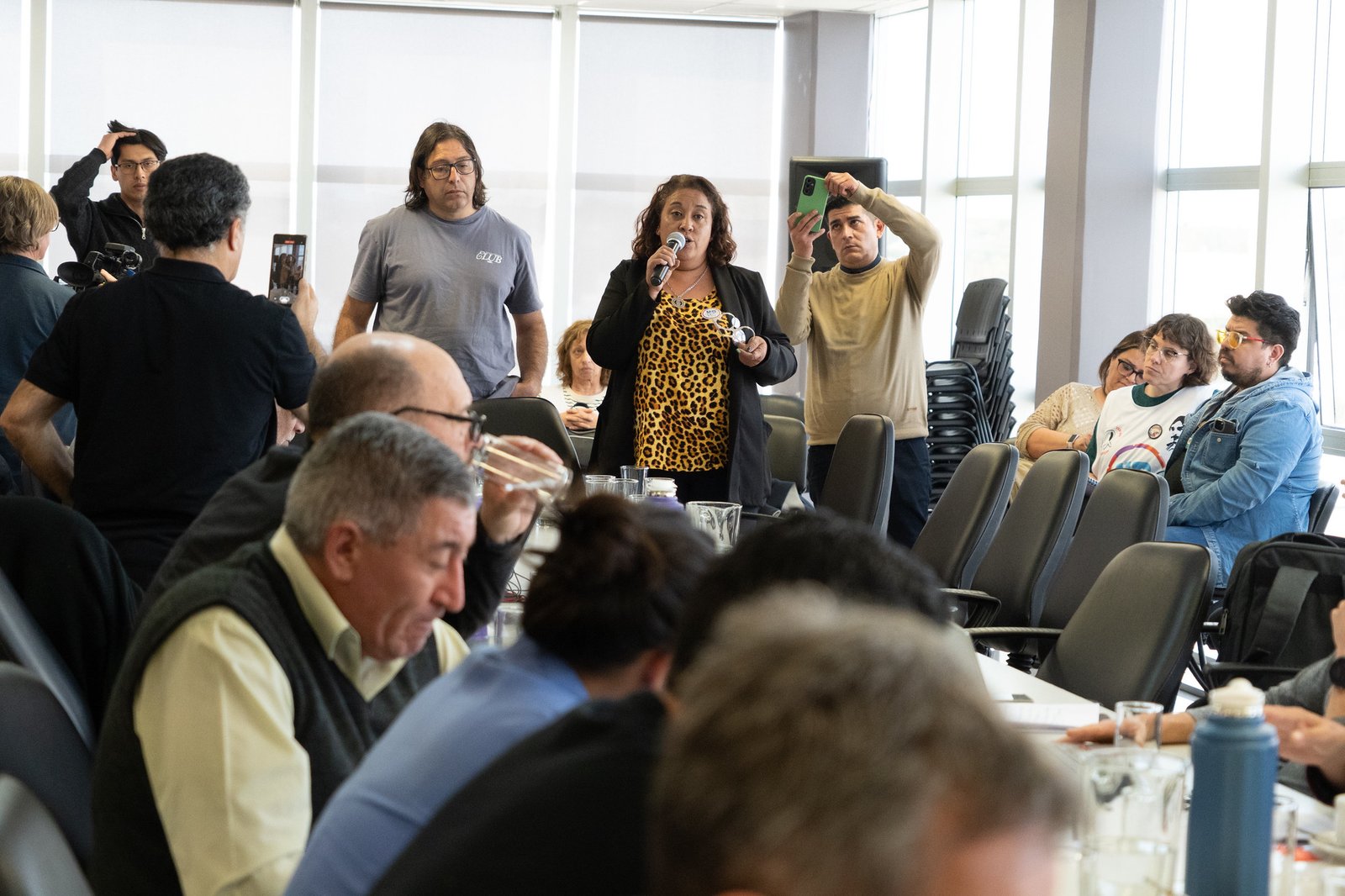 Educación y TEA: el proyecto avanzó pese a los pedidos de mayor debate en la Legislatura rionegrina Educación y TEA: el proyecto avanzó pese a los pedidos de mayor debate en la Legislatura rionegrina
