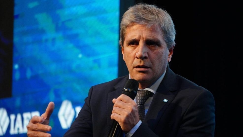 Luis Caputo calificó a Kicillof de “anticristo” y cuestionó a los empresarios que piden una devaluación