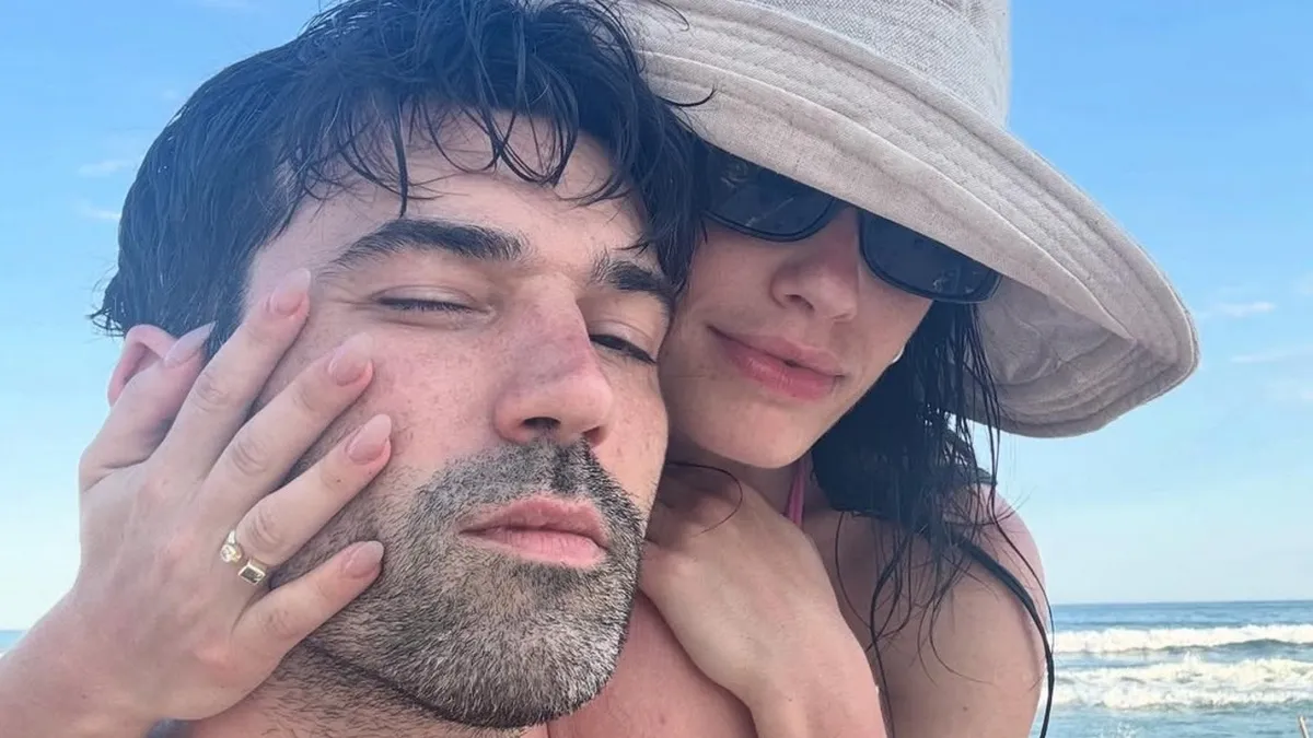 Lali Espósito y Pedro Rosemblat ya tienen fecha de casamiento: todos los detalles de la fiesta Lali Espósito y Pedro Rosemblat ya tienen fecha de casamiento: todos los detalles de la fiesta