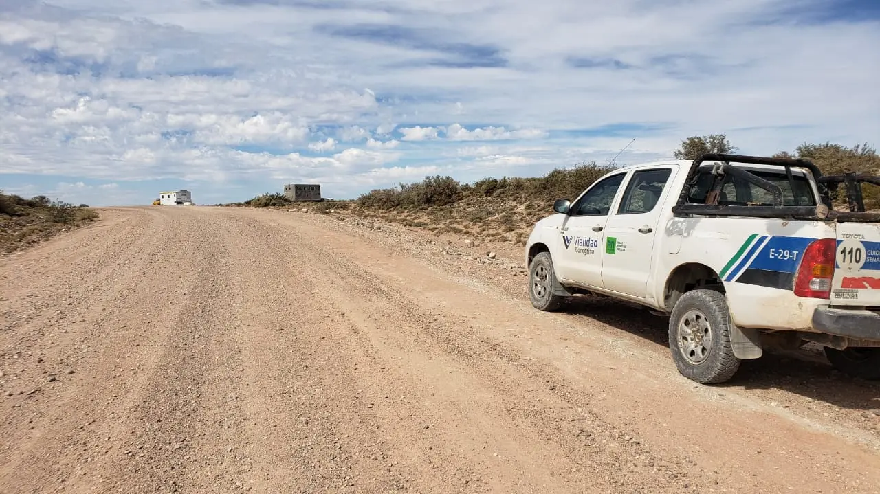 Vialidad Rionegrina realiza trabajos de mantenimiento en rutas provinciales Vialidad Rionegrina realiza trabajos de mantenimiento en rutas provinciales