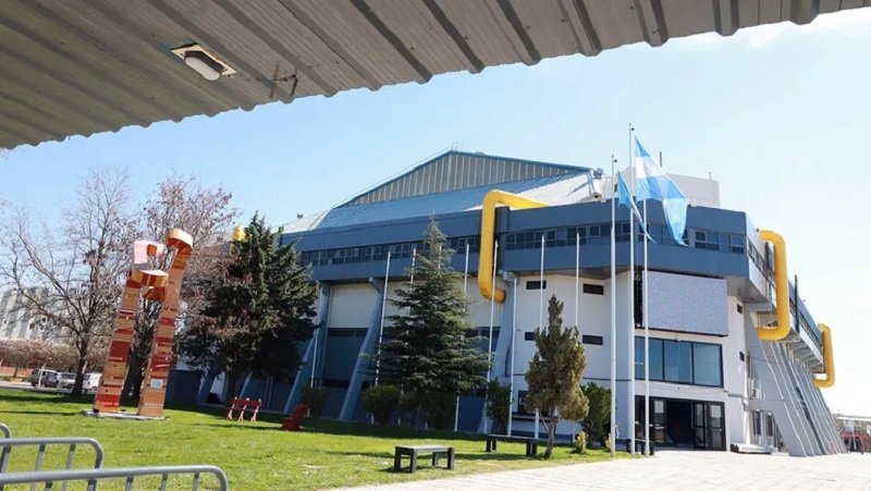 Neuquén se viste de fiesta: el Ruca Che ya está listo y con los colores patrios para la Copa Davis