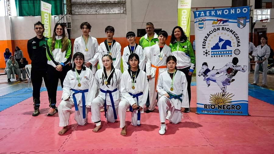 Camino a los Evita 2026: el taekwondo de Río Negro definió a sus clasificados en un vibrante selectivo