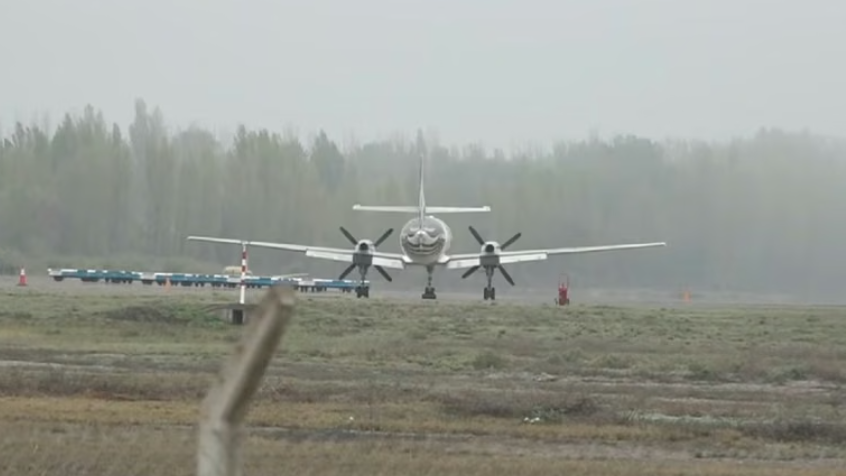 La niebla complicó los vuelos en Neuquén: desviaron un avión y hubo demoras
