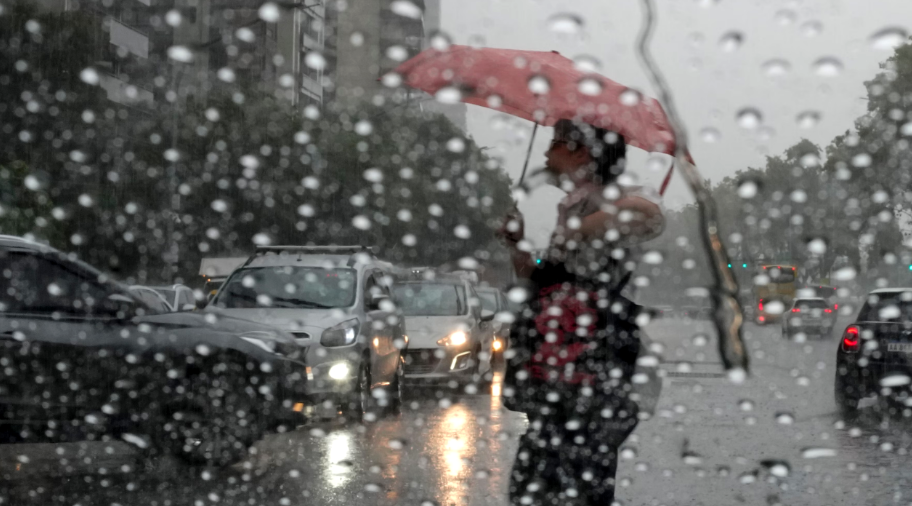 Alerta por lluvias fuertes: qué dice el pronóstico para Neuquén este miércoles