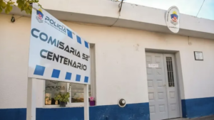 Dos hombres fueron baleados en el barrio Eluney de Centenario: uno está en estado crítico