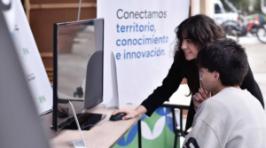 Weretilneck destacó el crecimiento de Río Negro Bilingüe y su vínculo con las nuevas oportunidades laborales