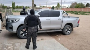 Desbarataron un kiosco narco en Plaza Huincul: secuestraron cocaína, dinero y una camioneta