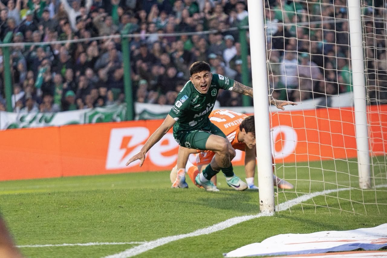 River empató 1-1 con Sarmiento en Junín y sigue fuera de los playoffs del Torneo Clausura River empató 1-1 con Sarmiento en Junín y sigue fuera de los playoffs del Torneo Clausura