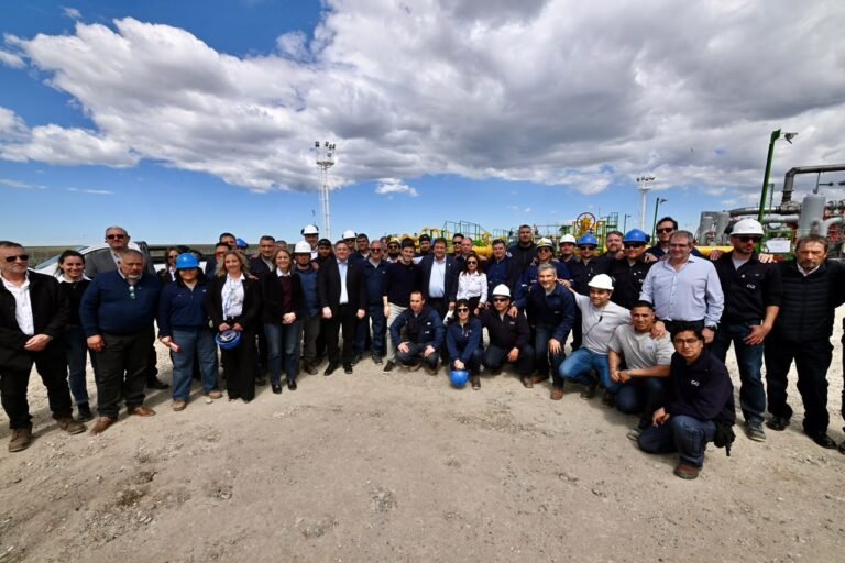 Torres, Weretilneck y Figueroa inauguraron las obras de repotenciación del Sistema Cordillerano Patagónico