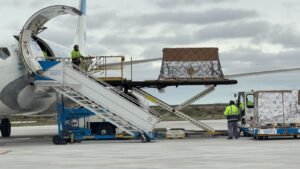 Chubut concretó la primera exportación de salmón vía Trelew y fortalece el perfil logístico de la ciudad