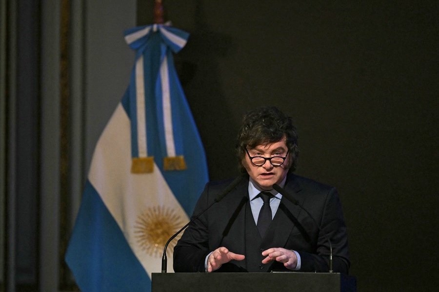 Cambios en el Gabinete: Milei oficializó las designaciones de dos nuevos funcionarios en Capital Humano y Salud