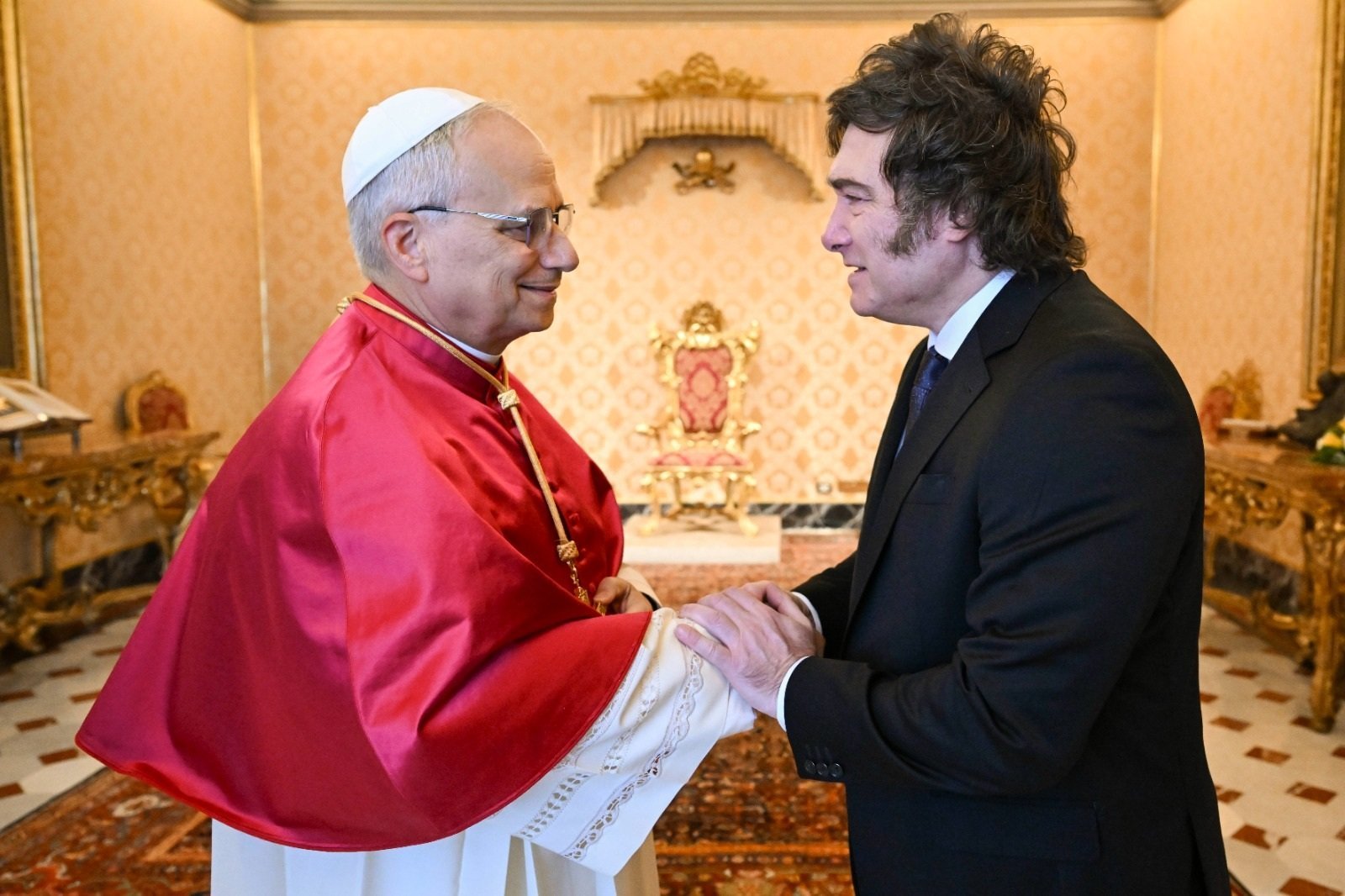 El Gobierno mantiene el operativo para la visita del papa León XIV a la Argentina pese a la incertidumbre médica El Gobierno mantiene el operativo para la visita del papa León XIV a la Argentina pese a la incertidumbre médica
