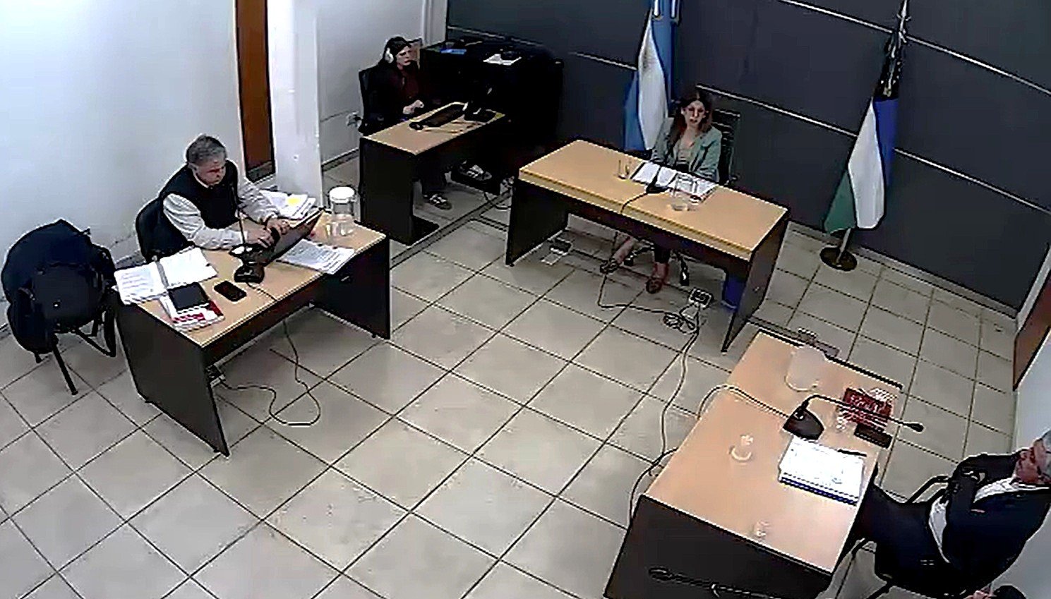 Ratifican la prisión preventiva para un hombre imputado por tentativa de femicidio en Cipolletti Ratifican la prisión preventiva para un hombre imputado por tentativa de femicidio en Cipolletti