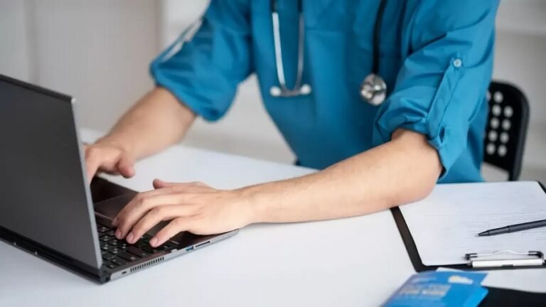 Salud digital en Río Negro: IPROSS sumó teleconsultas de alta complejidad gratuitas para sus afiliados